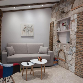 Boutique Eptalofos 15min from airport and sea